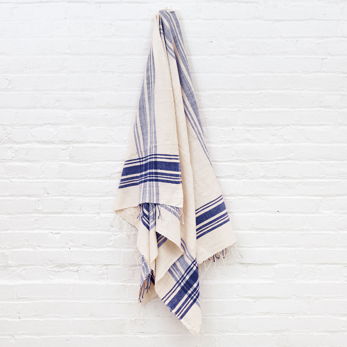 Cabin Hatch Lightweight Cotton Towel